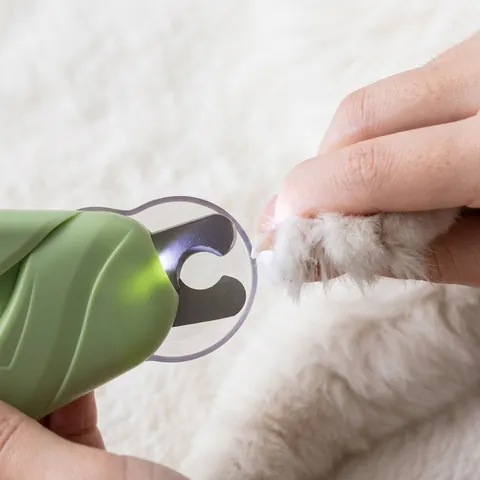 Professional LED Pet Nail Clippers For Dogs And Cats Splash-Proof Stainless Steel Grooming Tool With Built-in Nail File