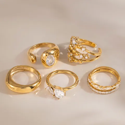Anello Aperto in Acciaio Inossidabile Con Stella e Strass Placcato Oro 18K Multistrato Geometrico Regolabile per Donna