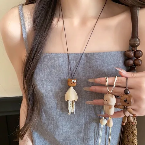 Handmade Vintage Wooden Animal Pendant Necklace For Women New Chinese Style Leather Cord Long Sweater Chain Cat Bear