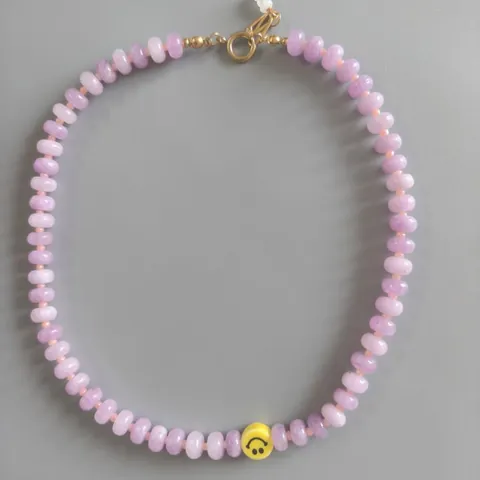 Nieuwe Chinese Stijl Paarse Chalcedoon Natuursteen Kralen Halsketting En Armband Met Lachend Gezicht Verguld Roestvrij Stalen Sieraden Vrouwen