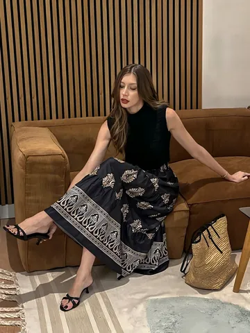 Women Boho High Waisted Maxi Skirt Vintage Floral Print A-Line Tiered Skirt For Beach Vacation Casual Summer Skirt