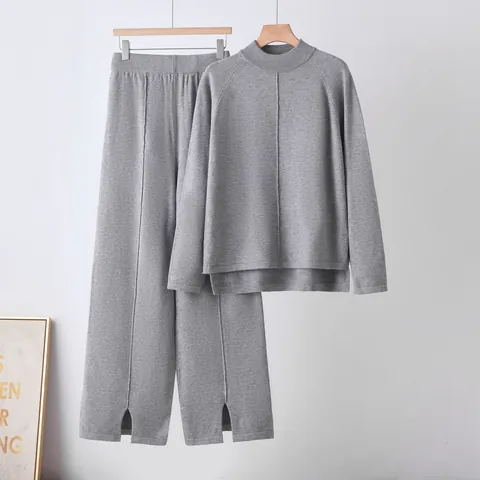 Women's Knit Pullover Sweater And Slit Wide-Leg Pants Set Casual Solid Color Long Sleeve Outfit Top And Bottom