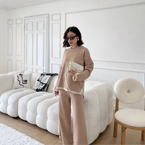 Women's Casual Contrast Trim Knit Top And Wide Leg Pants Top And Bottom Set Contrast Slit Long Sleeve Pullover Outfit
