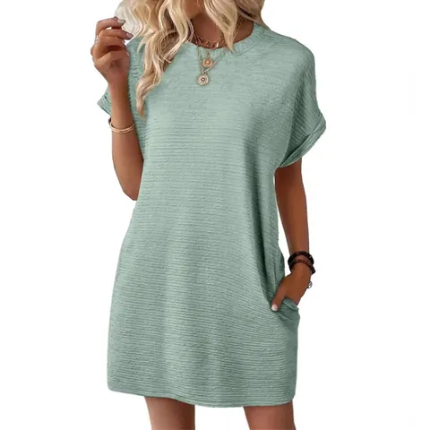 Women's Plus Size Pleated Textured Short Sleeve T-Shirt Dress Casual Loose Midi Dress With Pockets Solid Color Polyester Dress