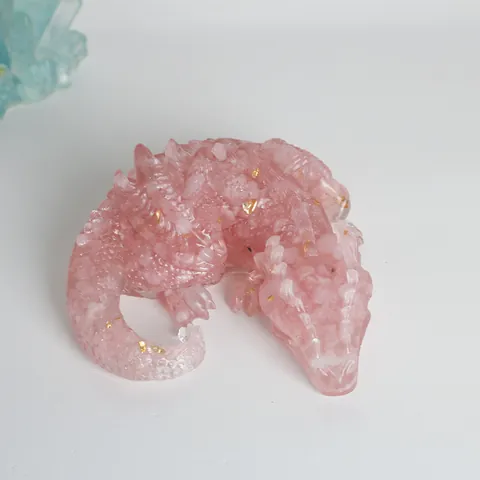 Dragon Resin Figurine Natural Crystal Crushed Stone Inlay Epoxy Dragon Statue Home Office Desk Car Interior Ornament Gift