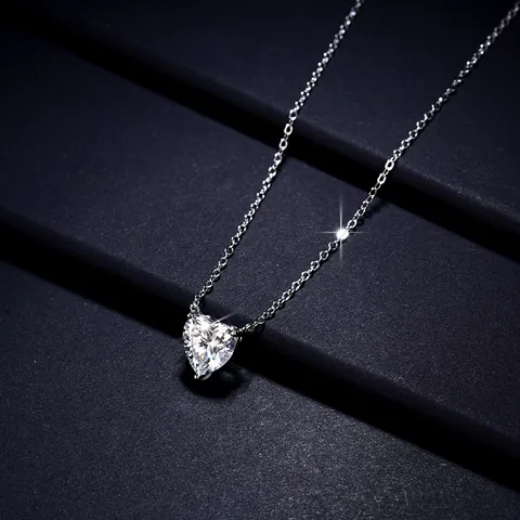 Luxury 925 Sterling Silver Heart Shaped Moissanite Pendant Necklace For Women GRA Certified Gold Plated Clavicle Chain Jewelry