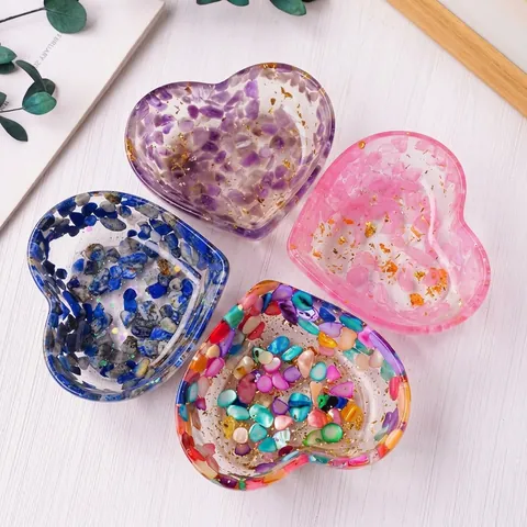 Natural Crystal Stone Resin Heart Shape Bowl Handmade Gold Foil Healing Gemstone Ornament Home Decor Incense Holder Storage Tray