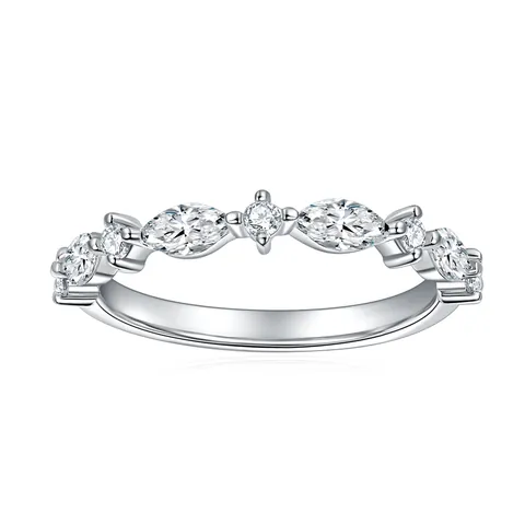 Anillo de Plata de Ley 925 con Moissanita de Corte Marquesa de Lujo Bañado en Oro 18K Certificado GRA Banda Eternity