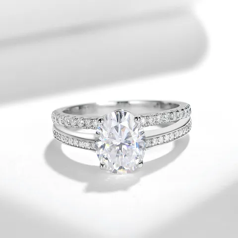Elegant 2 Carat Oval Cut Moissanite Engagement Ring S925 Sterling Silver 18K White Gold Plated Split Shank Ring With GRA