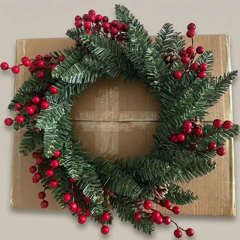 Handgefertigter Weihnachtskranz Künstliche Kiefernnadeln Tannenzapfen Rote Beeren Haustür Wandbehang Girlande Feiertagsdeko