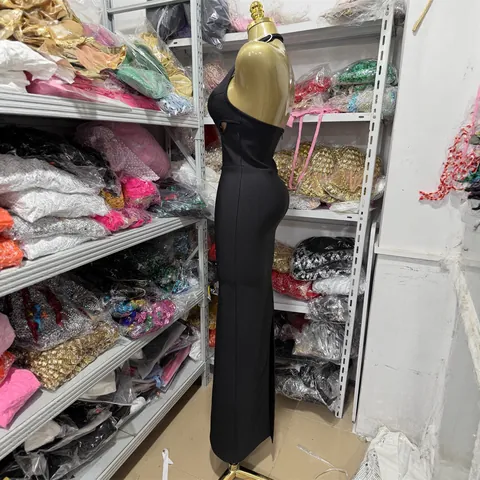 Abito Maxi Bodycon da Donna Halter Schiena Scoperta Sexy Traforato Lunghezza alla Caviglia in Maglia per Festa di Gala