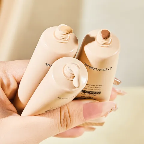 Moisturizing Concealer BB Cream Long Lasting Foundation Pore Invisible Makeup Base For Even Skin Tone Smooth Skin Finish