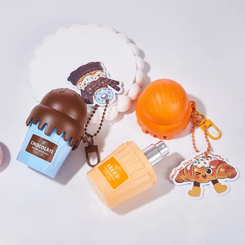Ice Cream Shape Mini Perfume Body Spray For Women Long Lasting Fruity Scent Portable Fragrance With Cute Keychain