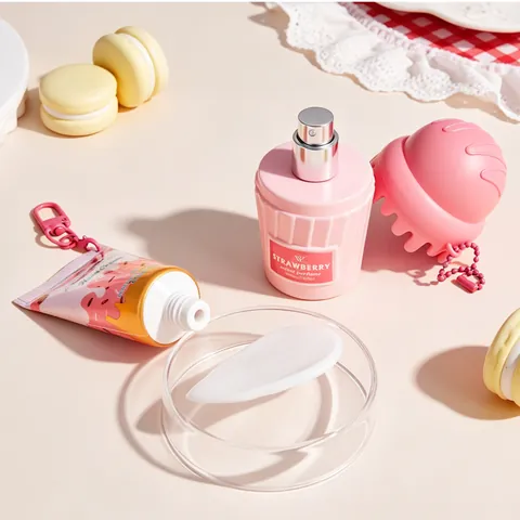 Sweet Gourmet Fragrance Gift Set For Women Cupcake Shape Body Mist And Hand Cream Set Long Lasting Perfume Skincare Gift