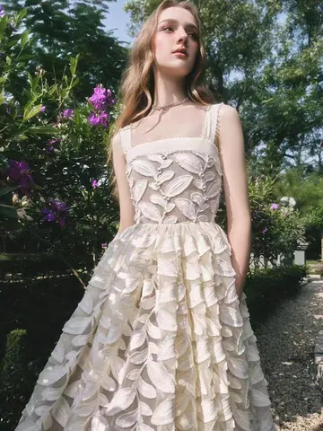 Elegante Vestido Francés Bordado con Empalme de Malla Cintura Alta Adelgazante Socialite Floral Maxi Vestido de Fiesta para Mujer