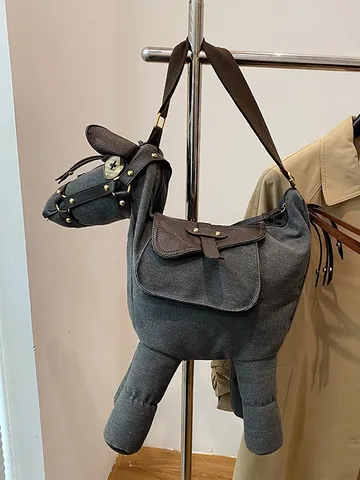Niche Design Funny Donkey Shape Canvas Crossbody Bag For Women 3D Animal Novelty Shoulder Bag Metal Rivet Gray Brown Unique Handbag