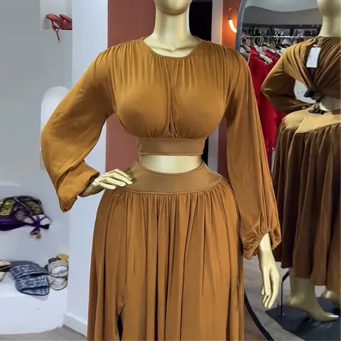 Conjunto De Dos Piezas De Camisa Corta De Manga Linterna Y Falda Larga De Línea A Con Abertura Top And Bottom Para Mujer