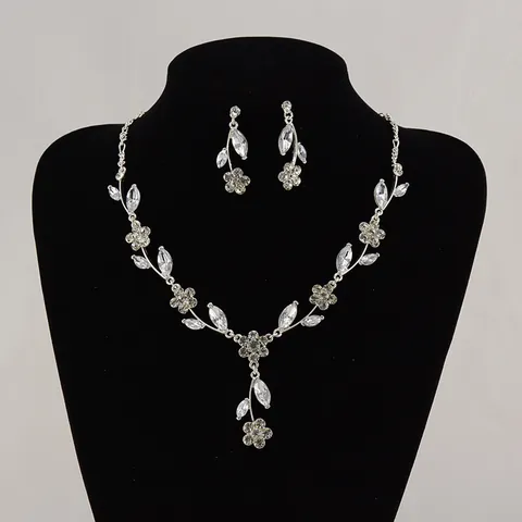 Collana Orecchini Sposa in Strass Marquise a Fiori Lega Matrimonio Nuziale Ballo Gioielli Accessori per Donna Regalo