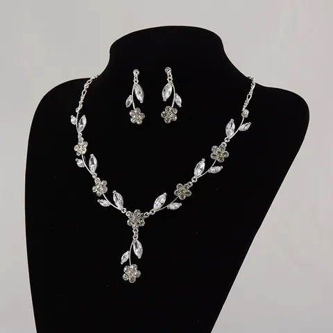 Collana Orecchini Sposa in Strass Marquise a Fiori Lega Matrimonio Nuziale Ballo Gioielli Accessori per Donna Regalo