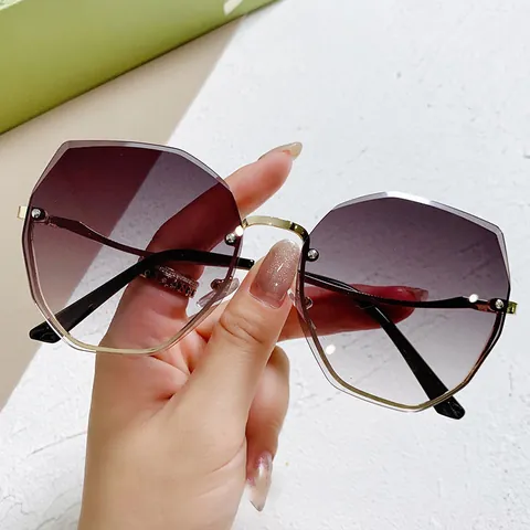 Women Fashion Rimless Cut-Edge Sunglasses Gradient Geometric Large Frame Metal Resin Lenses UV400 Trendy Sun Protection Eyewear