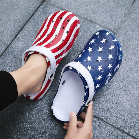 Herren Große EVA Clogs Atmungsaktive Strand Sandalen Mode Outdoor Slip-On Schuhe Amerikanische Flagge Muster Rutschfeste Garten Schuhe