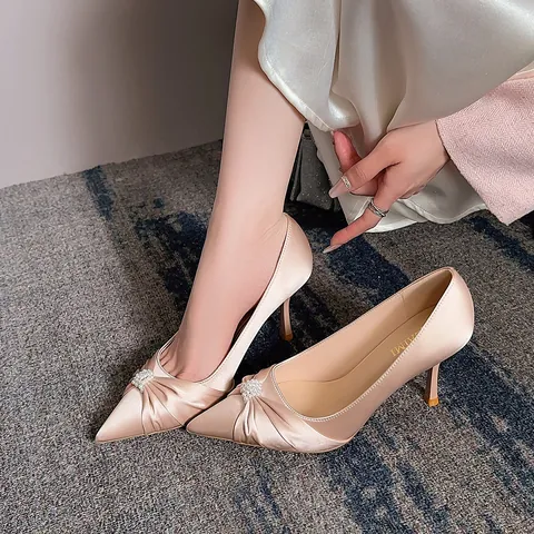 Scarpe da Sposa da Donna in Raso a Punta con Perla Artificiale Strass Eleganti Decolleté a Spillo per Banchetto Festa Taglie Grandi