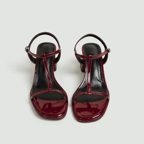 Dames Blokhak Sandalen Vierkante Open Teen T-Strap Enkel Gesp Middelgrote Hak Zomer Romeinse Patent Microvezel Schoenen