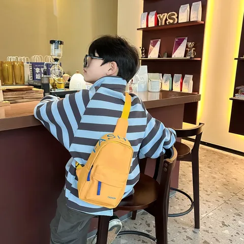 Bolso de Pecho de Nailon con Estampado de Letras para Niños Bandolera Deportiva Moderna Niños Niñas Bolso de Hombro Casual