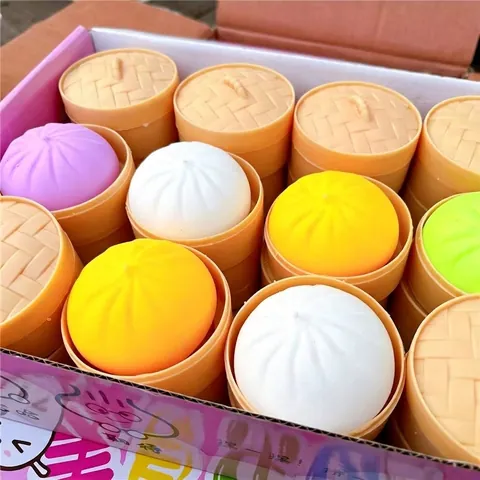 Realistic Steamed Bun Squishy Toy Simulation Food Stress Relief Squeeze Toy With Steamer For Kids Adults Office Sensory Fidget Toy Gift