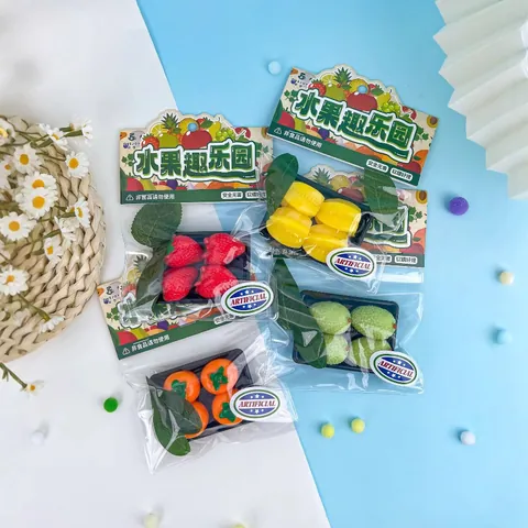 Jouet Squishy de Fruit de Simulation pour Soulager le Stress TPR Doux Fraise Mignonne Ananas Pêche Petits Jouets à Presser