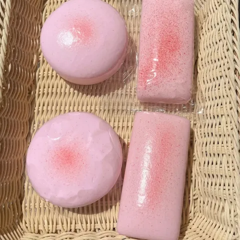 Slow Rebound Pink Simulation Rice Cake Squishy Toy Soft PU Foam Stress Relief Squeeze Toy For Teens Adults Daily Use