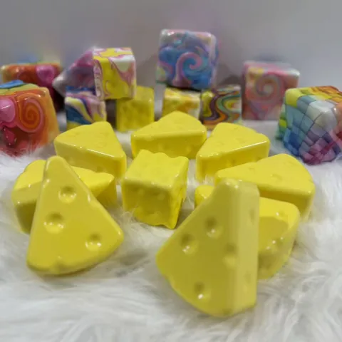 Slow Rebound Simulation Cheese Squishy Toy PU Stress Relief Sensory Squeeze Toy For Kids Adults Everyday Gift Yellow Gold Bar Shapes