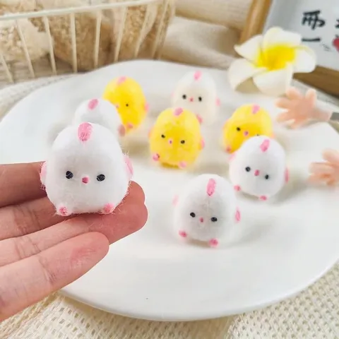 Lindo Juguete Squishy de Pollito de Dibujos Animados TPR Alivio del Estrés Juguete para Apretar Figura de Pollo Miniatura Blanco Beige