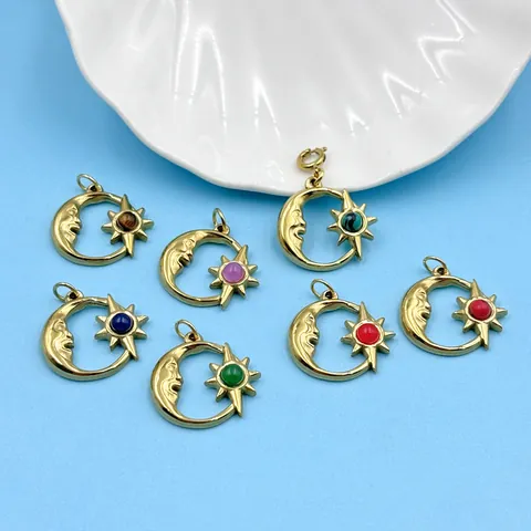 Ciondolo in Acciaio Inossidabile con Pietra Naturale Sole Luna Stella Placcato Oro 18K Vintage DIY Accessorio per Collana