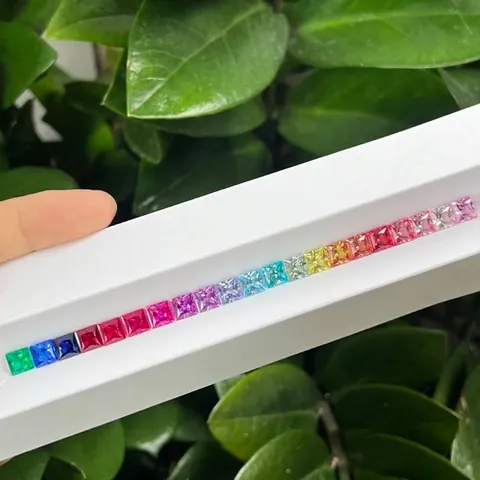 Piedras Preciosas de Colores de Corte Princesa Creadas en Laboratorio Zafiro Rubí Sueltas Cuadradas Claridad VVS Para Fabricación de Joyas