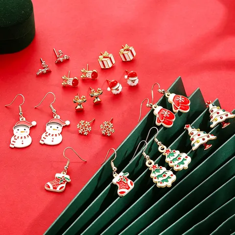 Christmas Stud Earrings Set For Women Cartoon Reindeer Snowflake Santa Claus Alloy Rhinestone Festive Jewelry Gift