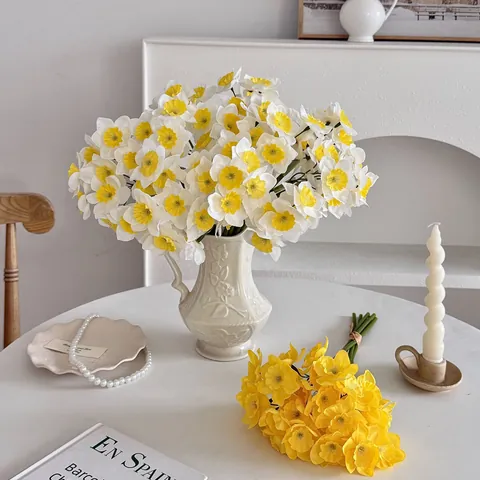 Artificial Daffodil Bouquet Realistic Satin Faux Flowers Hand-Tied Bundle For Home Wedding Table Decor Photography Props Floral Arrangement