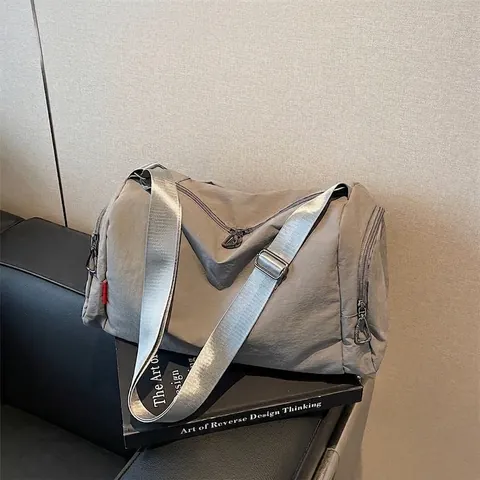 Large Capacity Gym Bag For Women Men Lightweight Travel Duffel Bag Nylon Waterproof Shoulder Bag Weekender Overnight Bag