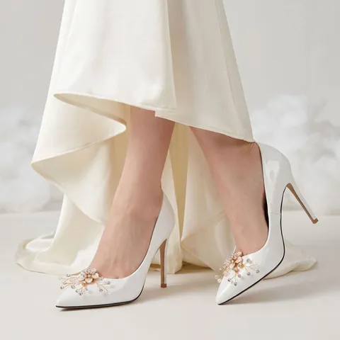 Elegant Floral Rhinestone Artificial Pearl Shoe Clip Gold Alloy Handmade Shoe Buckle For Wedding Party Footwear Accessories