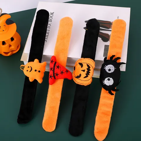Halloween Schnapparmbänder Plüsch Kürbis Spinne Geist Hexenhut Partyzubehör Für Kinder Erwachsene Dekoration Armband Accessoires