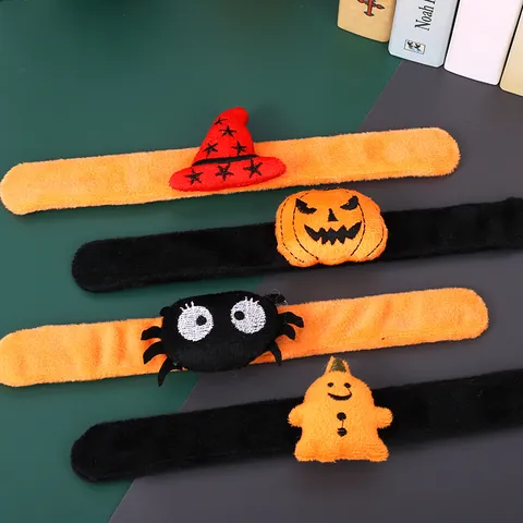 Halloween Schnapparmbänder Plüsch Kürbis Spinne Geist Hexenhut Partyzubehör Für Kinder Erwachsene Dekoration Armband Accessoires