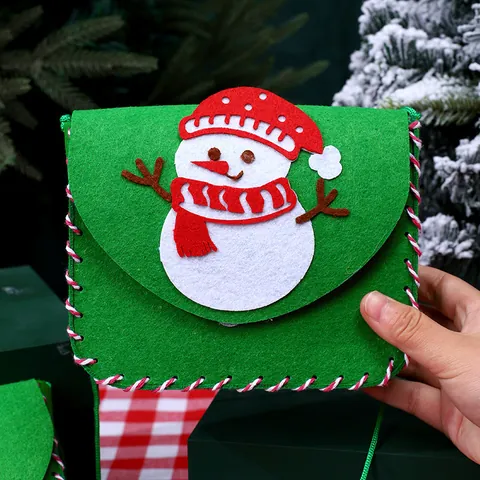 Christmas DIY Handmade Felt Crossbody Bag Craft Kit For Kids Kindergarten Creative Cartoon Snowman Deer Tree Small Gift