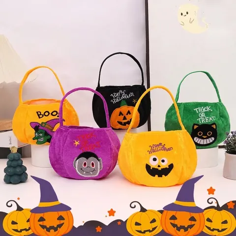 Halloween Candy Bag Flannel Polyester Pumpkin Gift Pouch For Kids Trick Or Treat Party Decoration Festive Prop