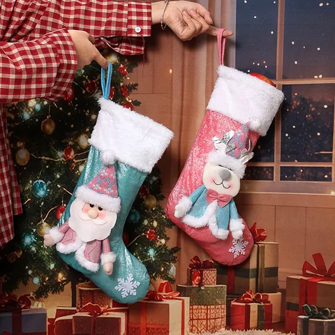 Calcetín de Navidad 3D Dibujos Animados Papá Noel Muñeco de Nieve Reno Aplique Puño de Peluche Bolsa de Regalo Decoración