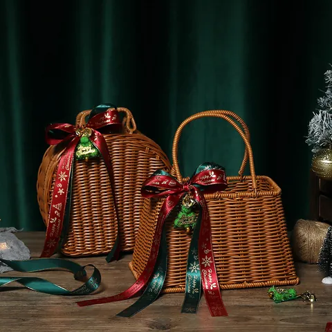 Christmas Woven Handheld Gift Box European Plastic Woven Basket With Bow For Holiday Souvenir Packaging Storage Case