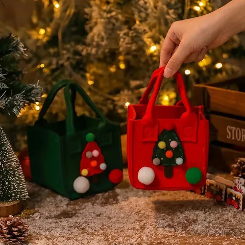 Christmas Felt Gift Bag 3D Santa Reindeer Christmas Tree Pattern Handheld Holiday Candy Apple Packaging Bag For Party Festive Decoration Pouch