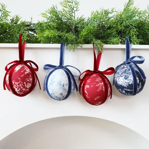 Vintage Fabric Wrapped Christmas Ball Ornaments 8cm With Velvet Bow Toile De Jouy Pattern Christmas Tree Hanging Decorations