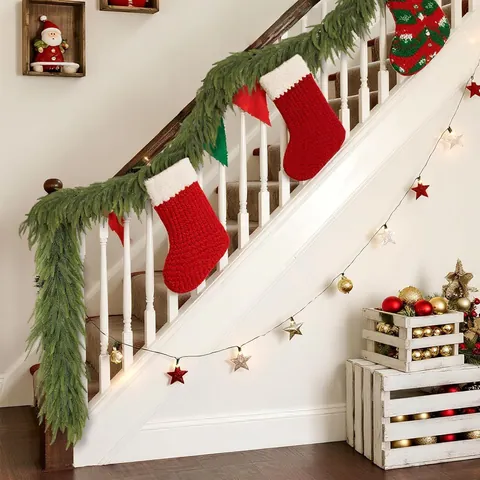 Ghirlanda Natalizia Artificiale in Pino di Norfolk Rattan in Plastica Morbida PE Realistico per Camino Scale Tavolo Decorazione per Feste in Casa