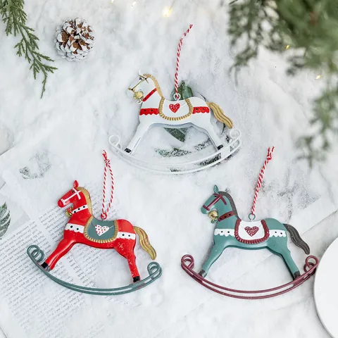 Nordic Vintage Iron Rocking Horse Christmas Hanging Ornament Handmade Distressed Metal Horse Pendant Christmas Tree Decor