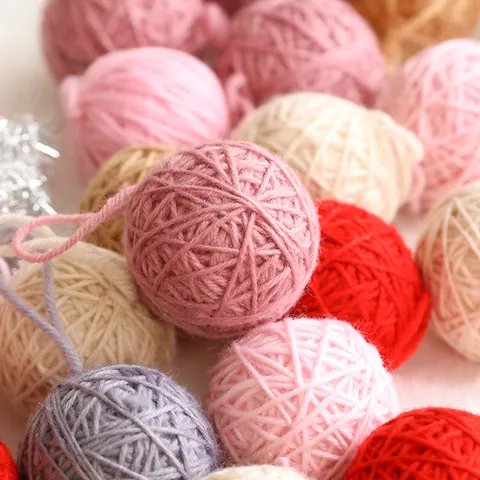 Christmas Yarn Wrapped Decorative Balls Polyester Fiber Balls For Christmas Tree DIY Wreath Door Hanging Festive Home Party Decoration